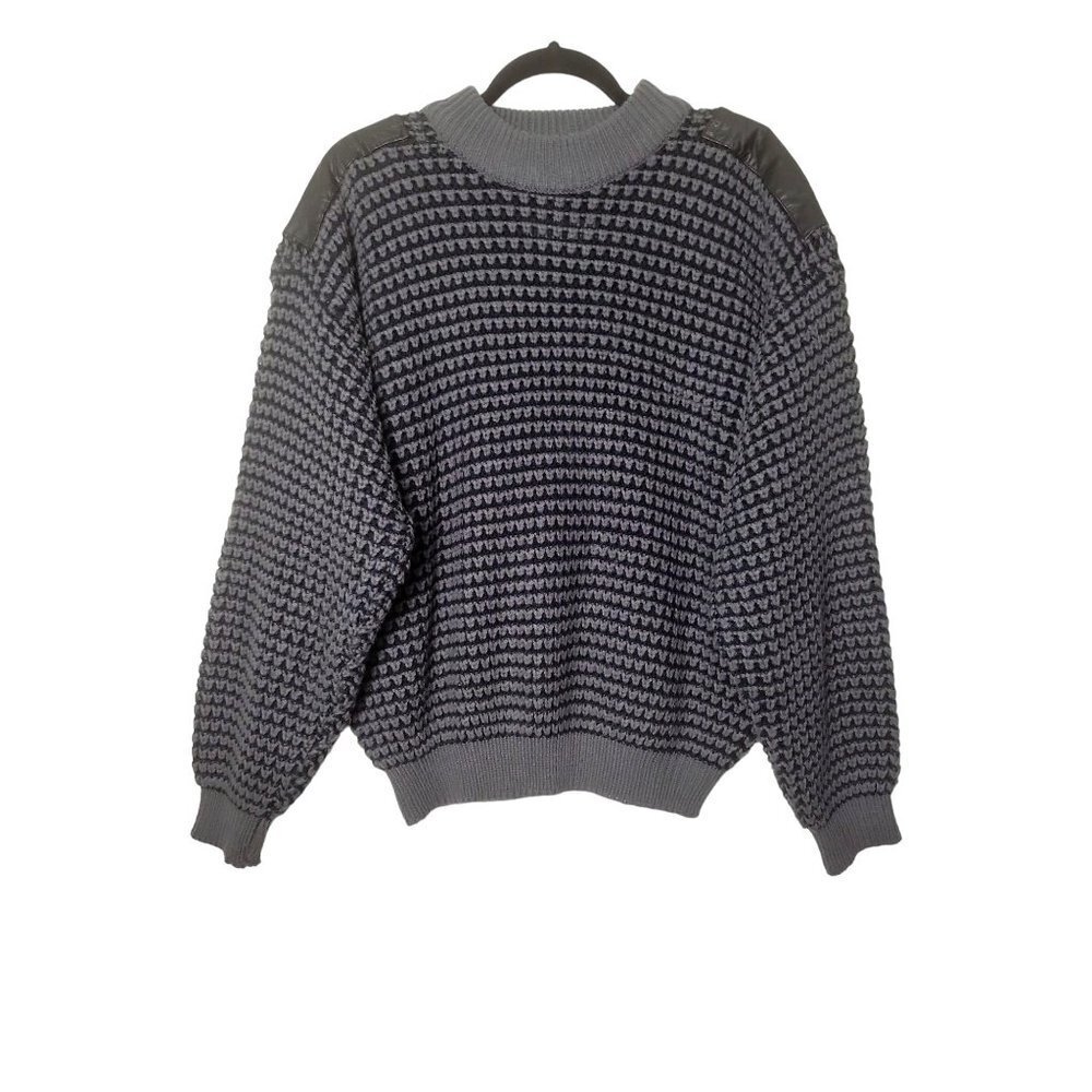 VTG Street Scenes 90s Knit Sweater Crewneck Leather Shoulder Patch Long Sleeve